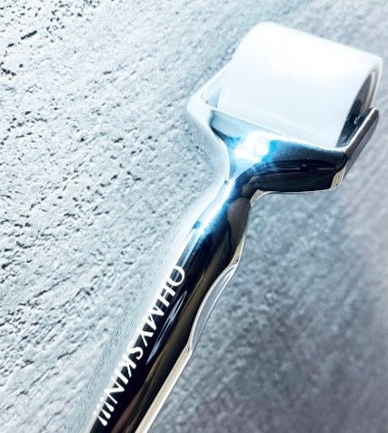【在庫処分セール】OH MY SKIN マイクロニードル美顔器用パッチ4個（ヒアルロン酸導入）